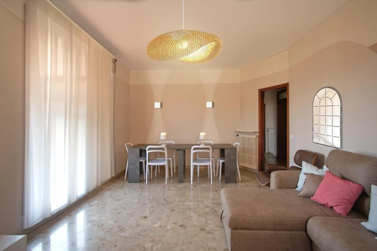 Villa 70 Peschiera del Garda